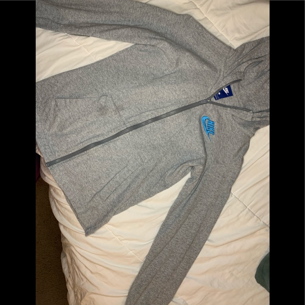 Nike sweater